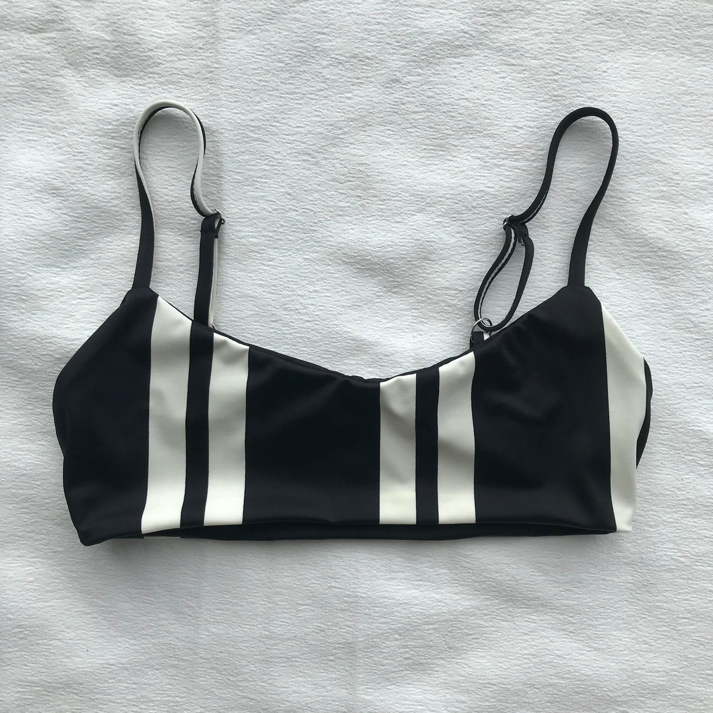 Izzy top | Black & White