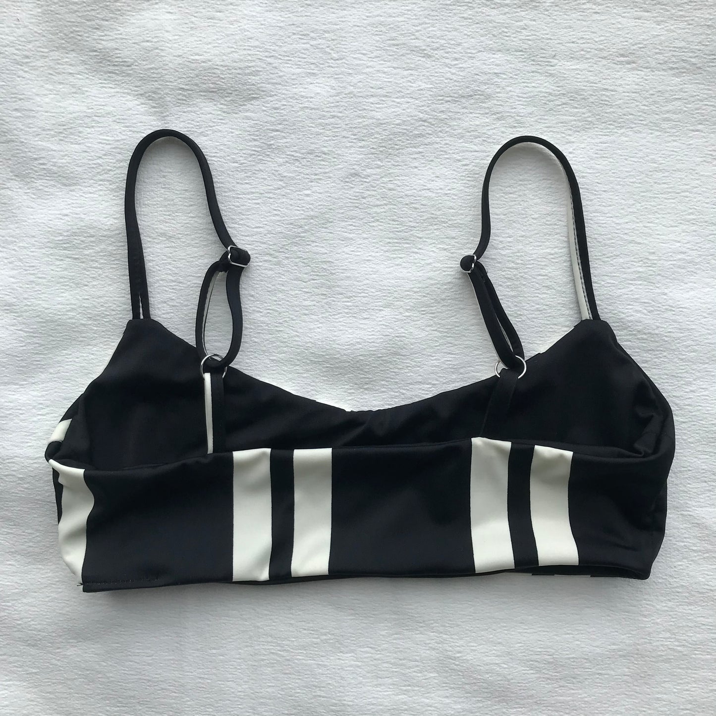 Izzy top | Black & White