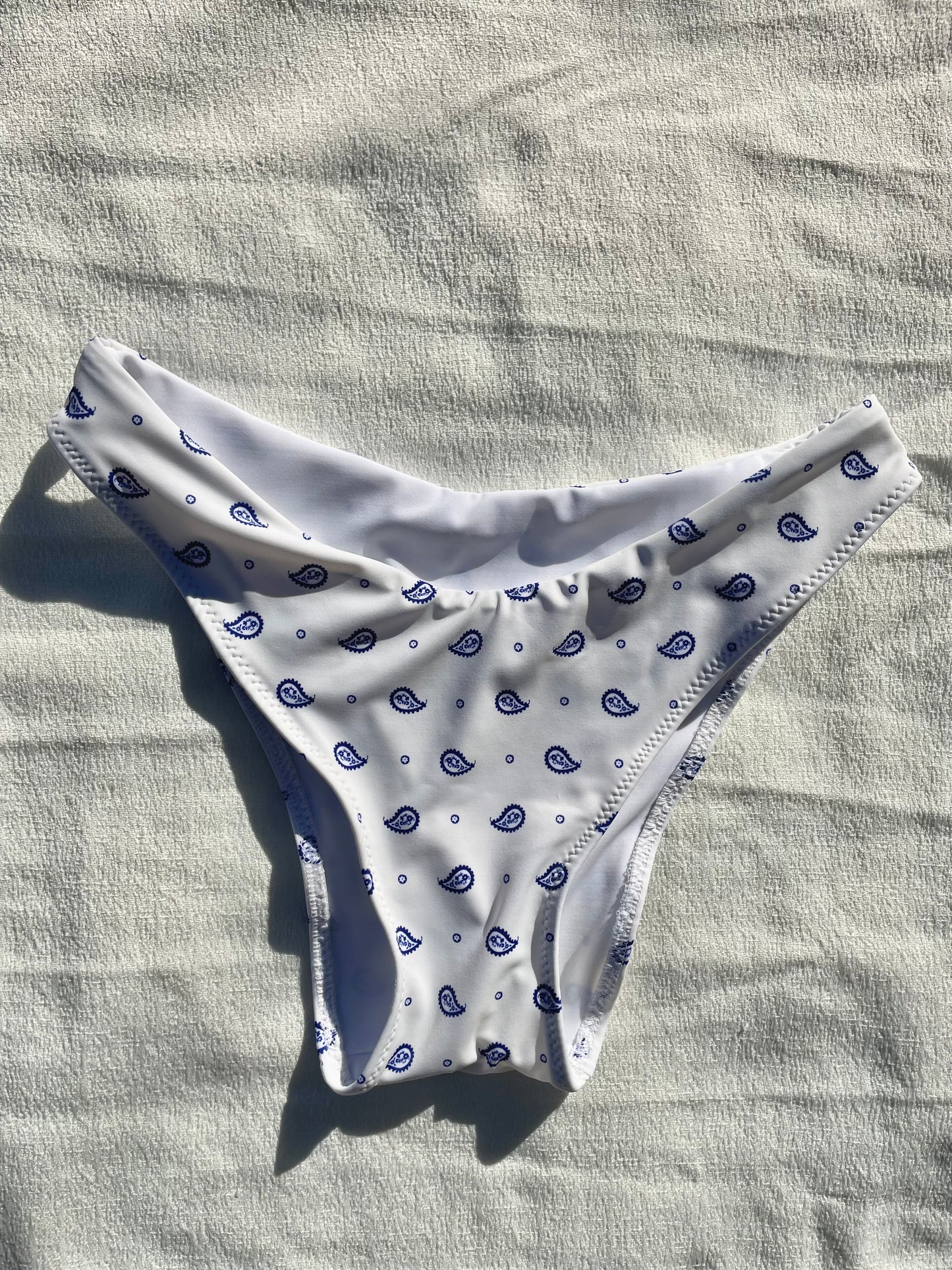 Maeve bottom | Ocean Paisley