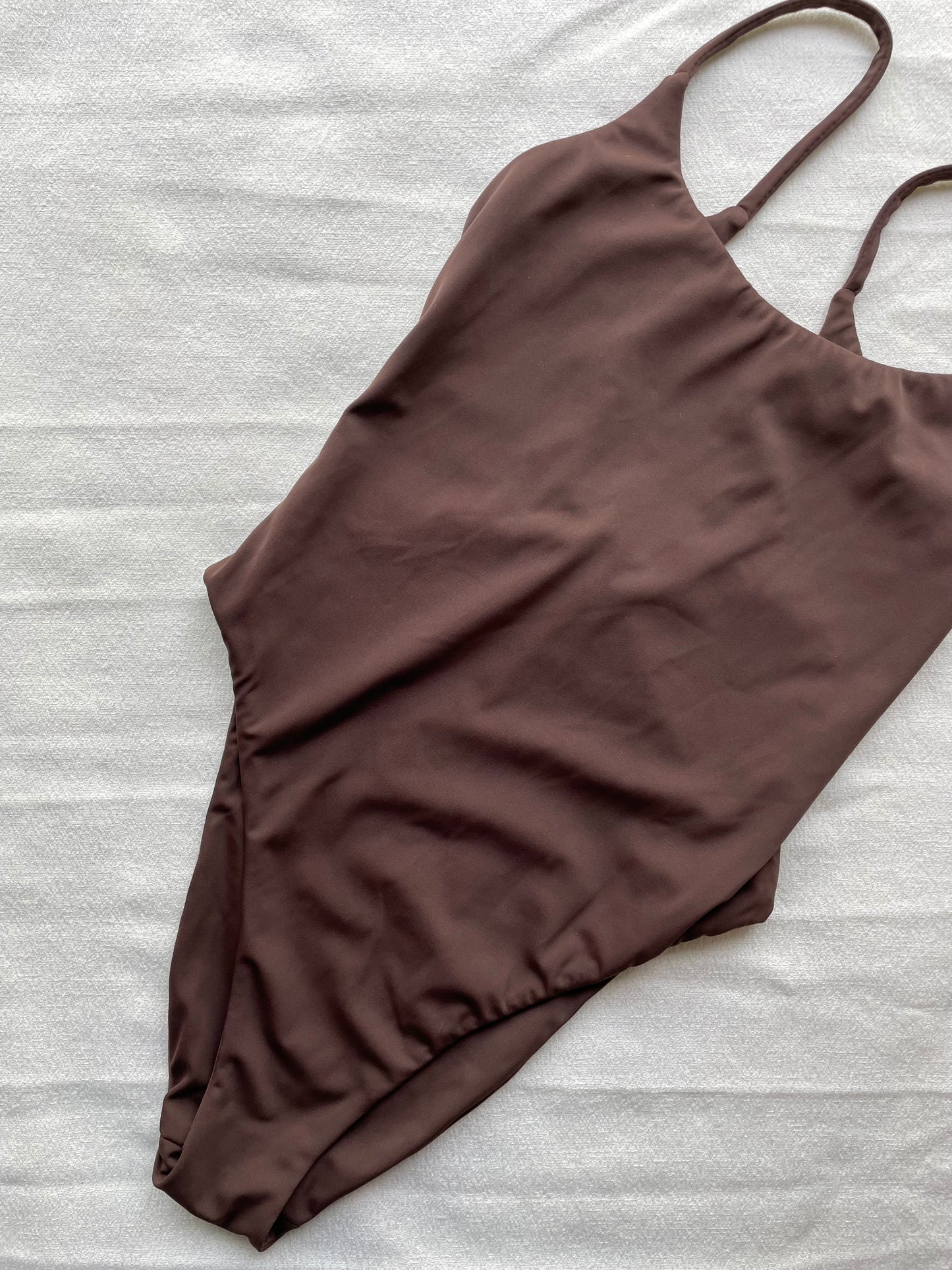 One piece | Brown
