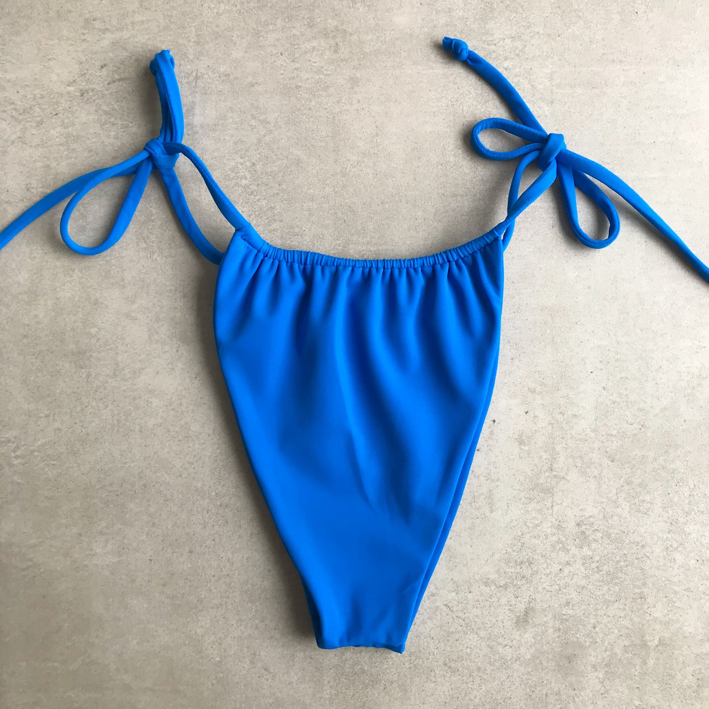 Lily bottom | Ocean