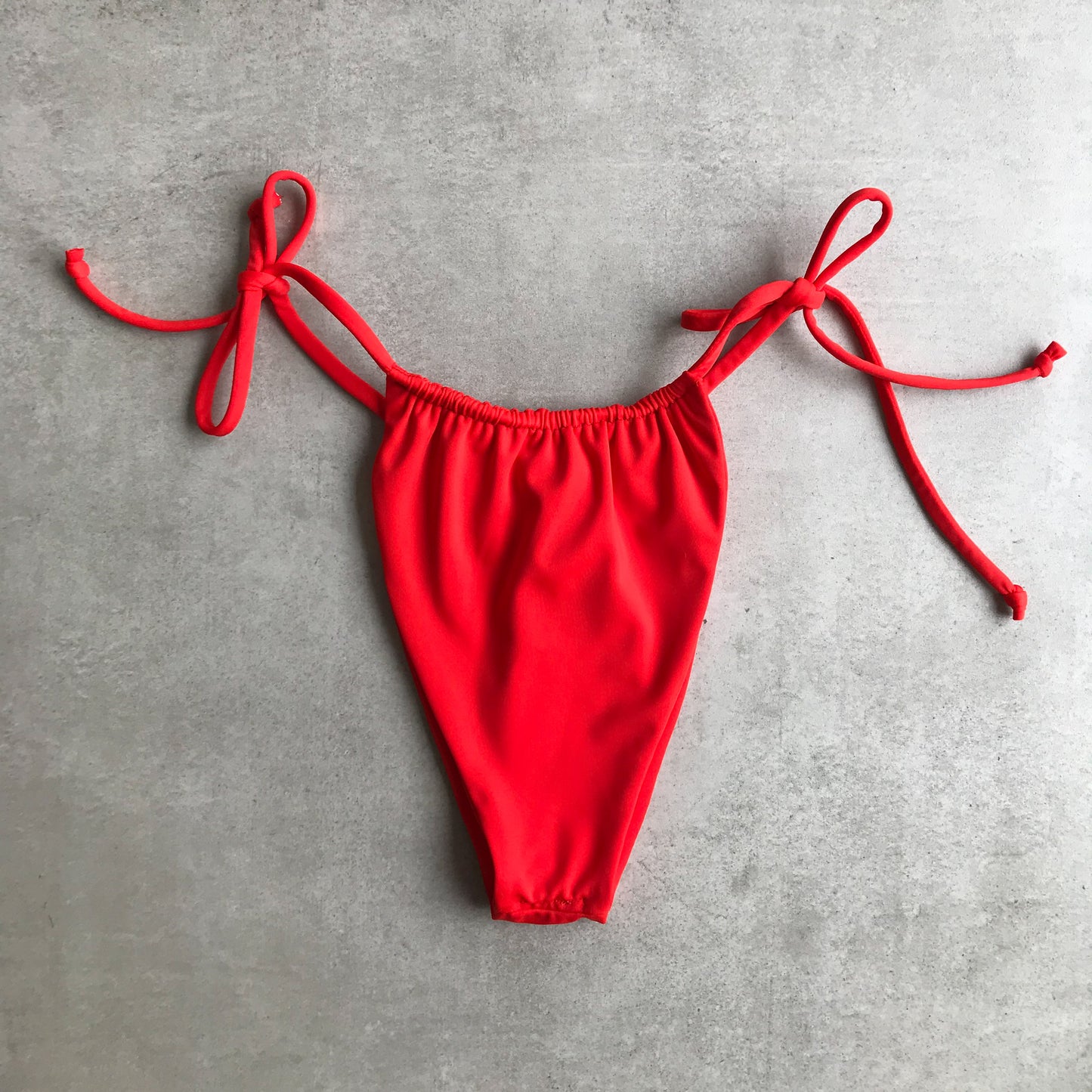 Lily bottom | Cherry